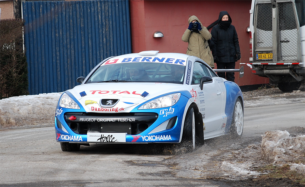 Kjeld Seidler og Marc Troels-Smith kommer med fart i kroppen fra deltagelse i minirally